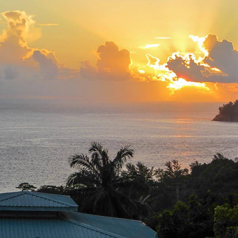 Sonnenuntergang Anse Takamaka