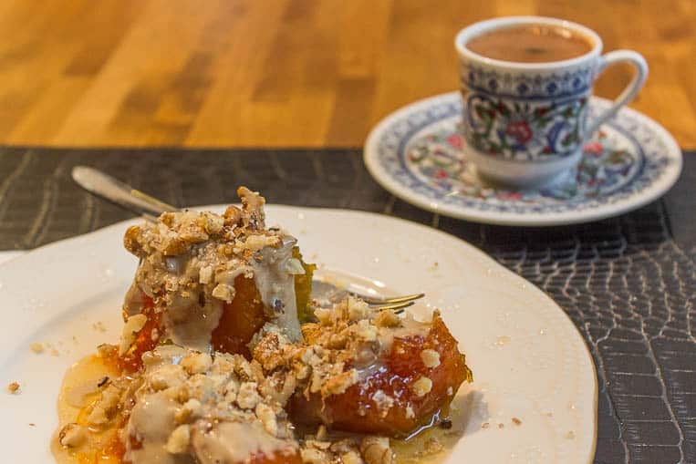 Das Kürbis-Dessert mit türkischem Mokka