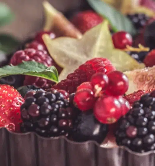 Tarte mit Ricotta Creme und frischen Früchten
