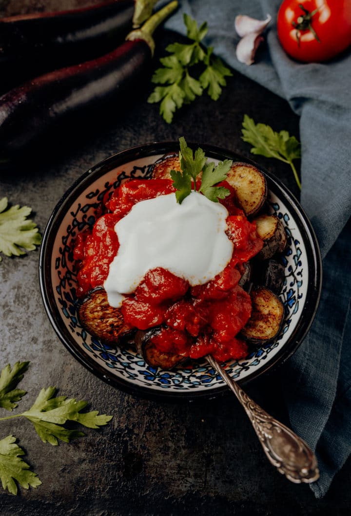 Gebratene Auberginen mit Joghurt - türkisches Meze Rezept