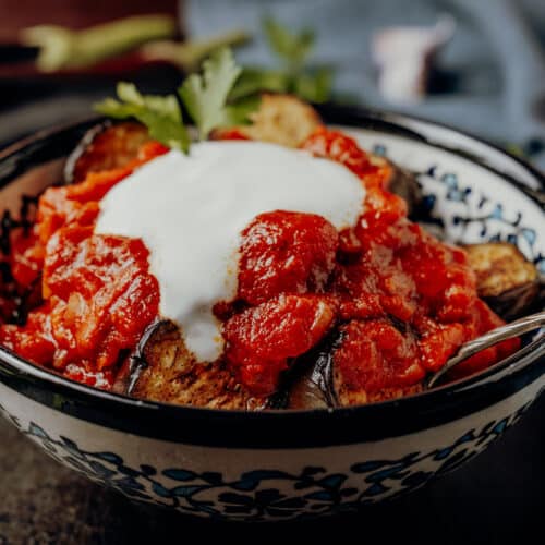 Köpoğlu tarifi – gebratene Auberginen mit Joghurt