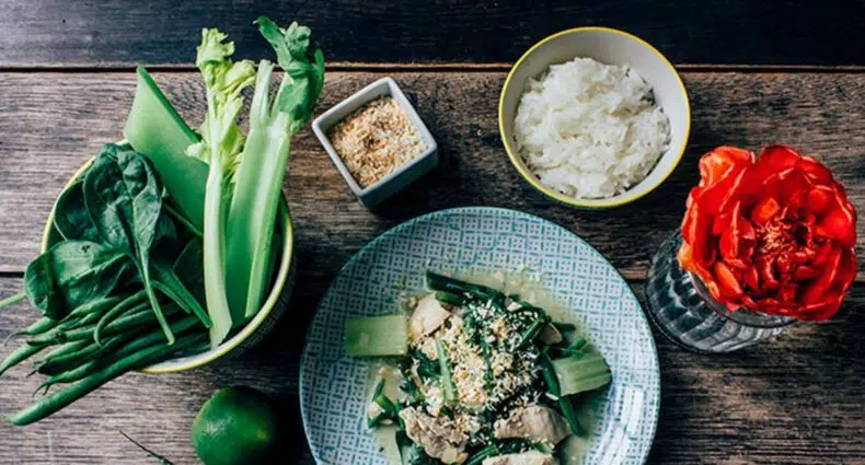 Grünes Hähnchencurry aus Samoa