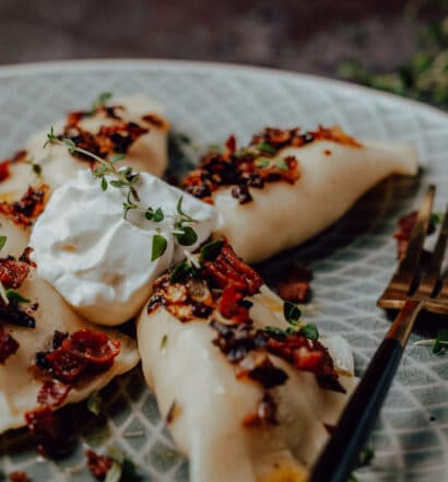 Pierogi ruskie - Polnische Piroggen mit Kartoffel-Käsefüllung