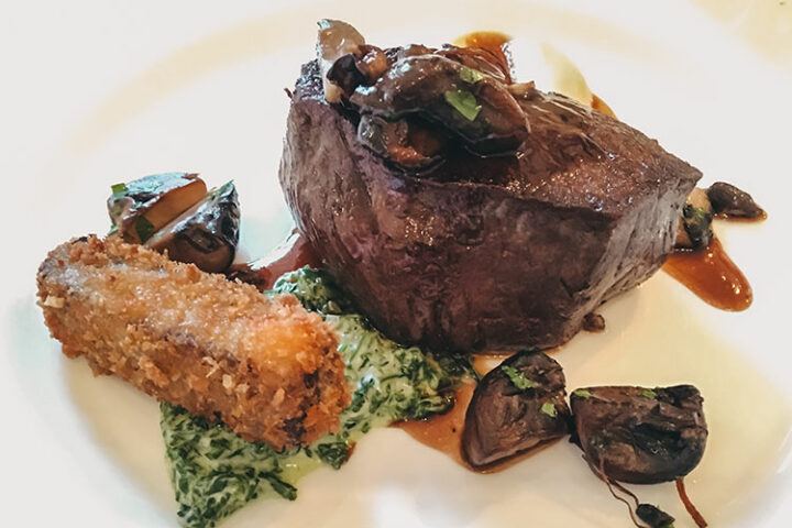 The Bell Tower Restaurant, Castlemartyr Estate, Irland