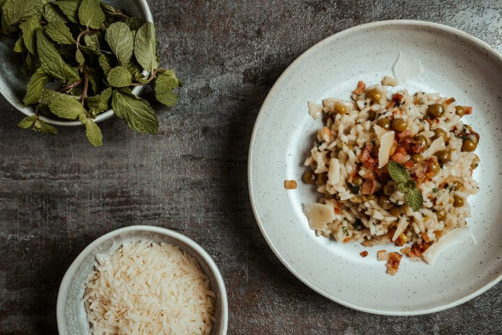 Risi e bisi – venezianisches Erbsenrisotto