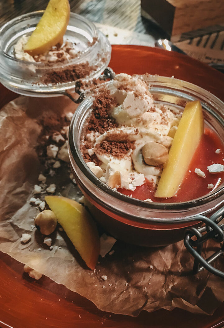 Essen im Bistro Fine, Budapest