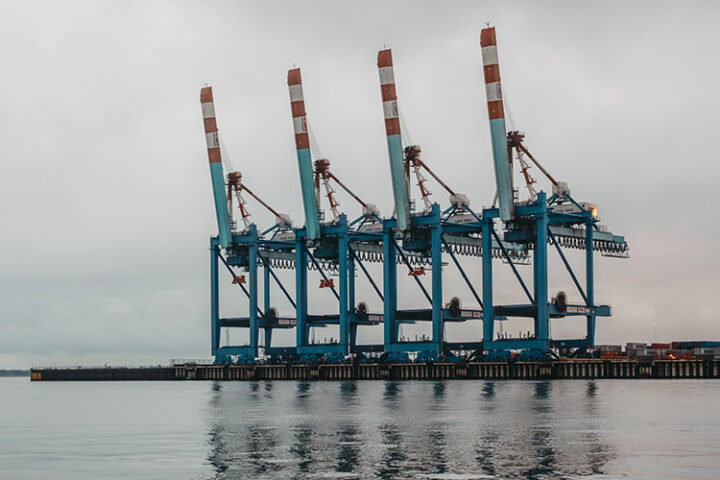 HafenBus durch die Überseehäfen von Bremerhaven