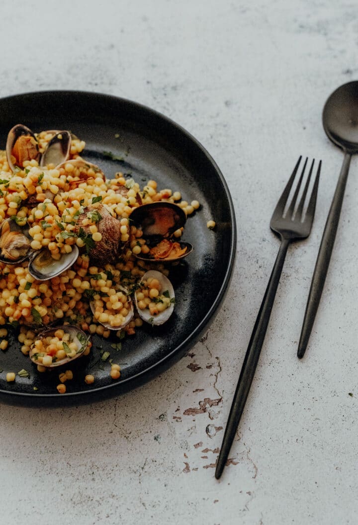 Fregola Sarda - Rezept für sardische Pasta mit Muscheln