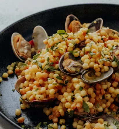 Fregola Sarda - Rezept für sardische Pasta mit Muscheln