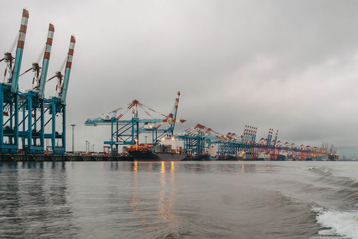 HafenBus durch die Überseehäfen von Bremerhaven