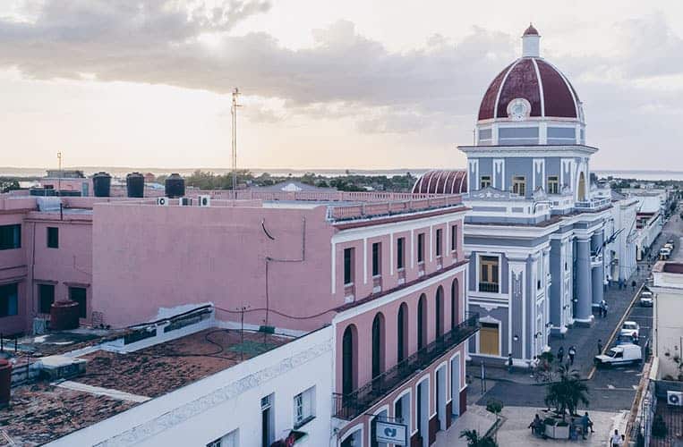 Ausblick vom Hotel La Union auf Cienfuegos