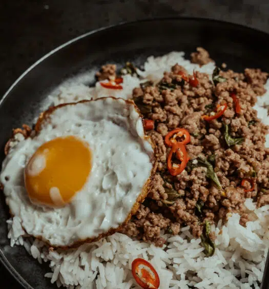 Pad Krapao mit Heiligem Basilikum – Rezept aus Thailand