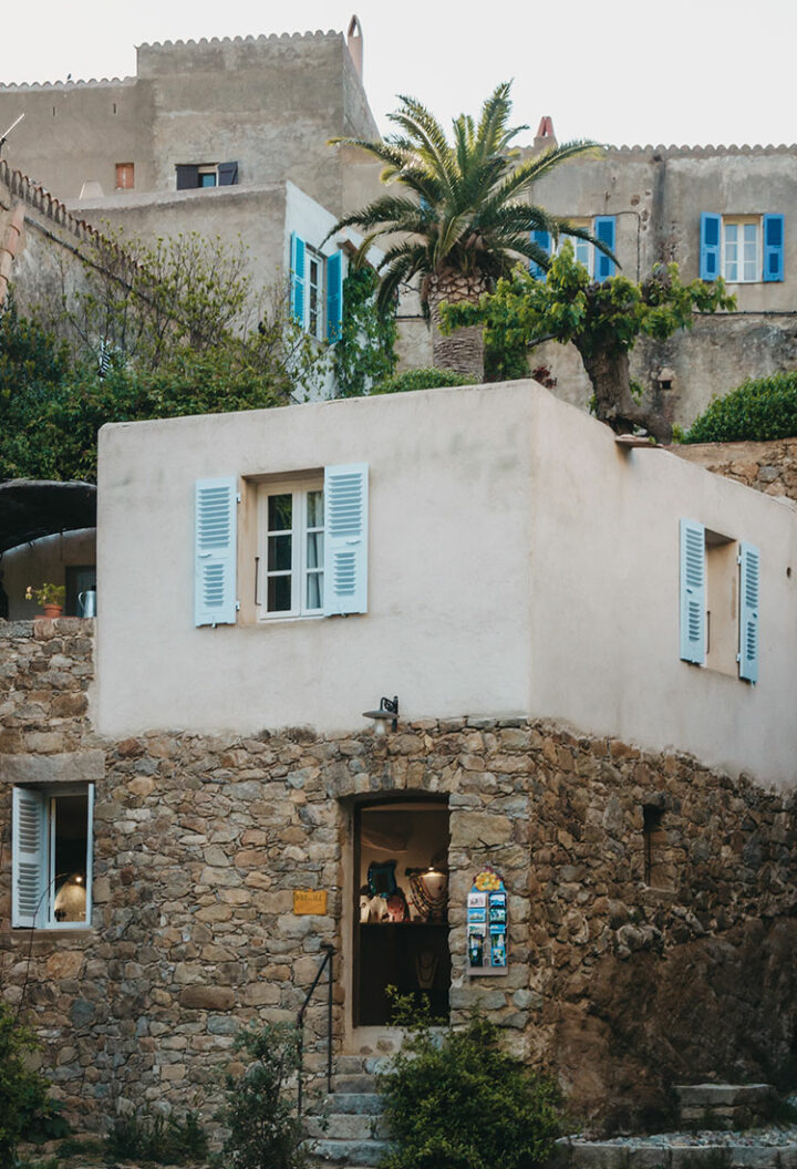 Das Künstlerdorf Pigna – Korsika