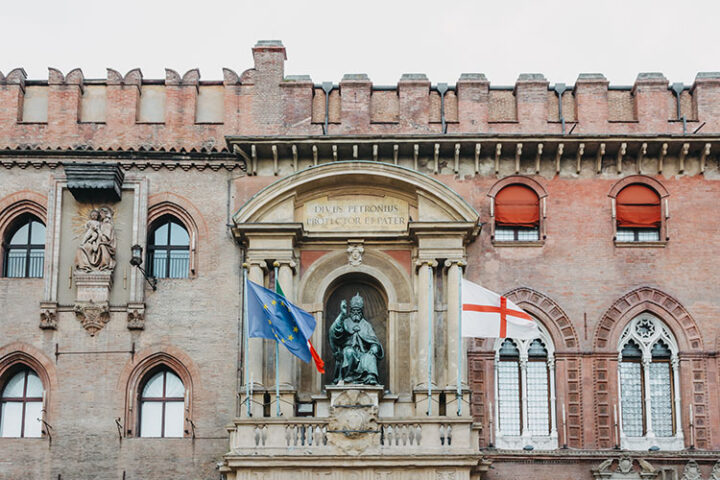 Piazza Maggiore, Bologna