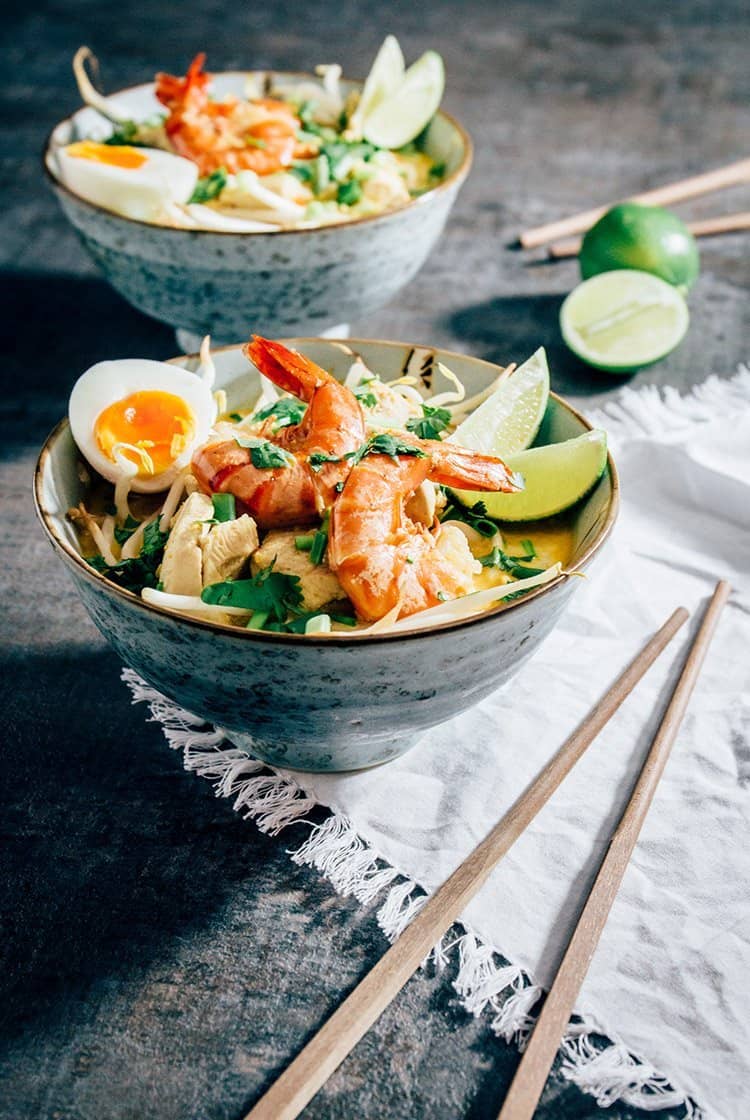 Laksa: scharfe & würzige Nudelsuppe aus Südostasien