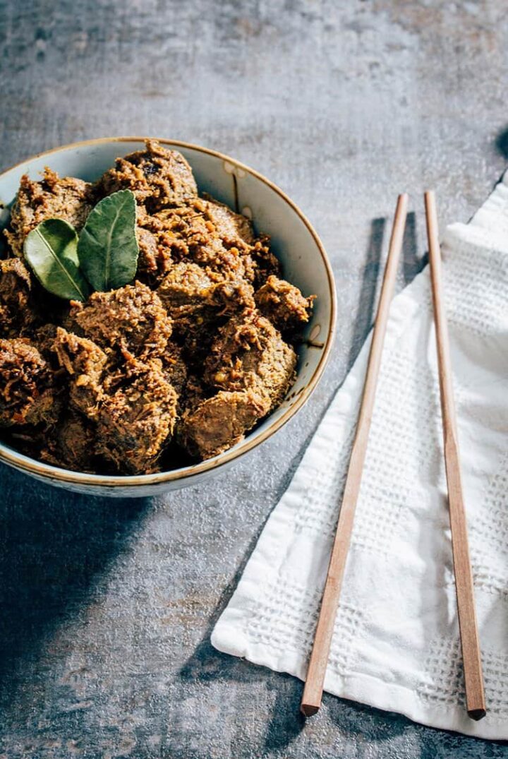 Würziges Beef Rendang Curry aus Indonesien