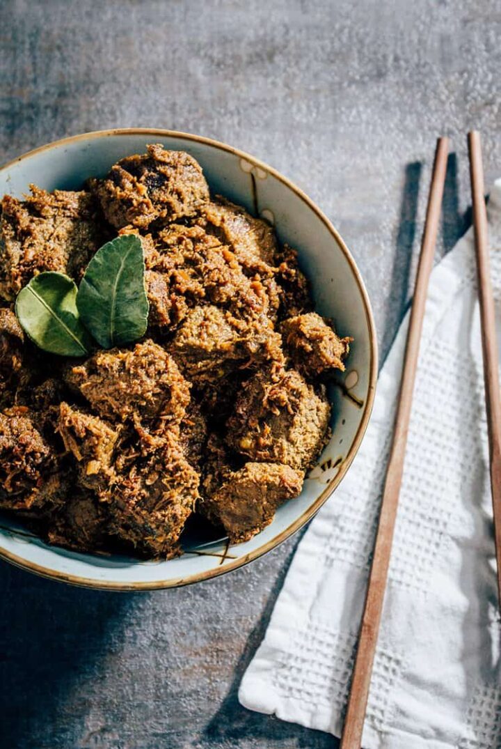 Würziges Beef Rendang Curry aus Indonesien