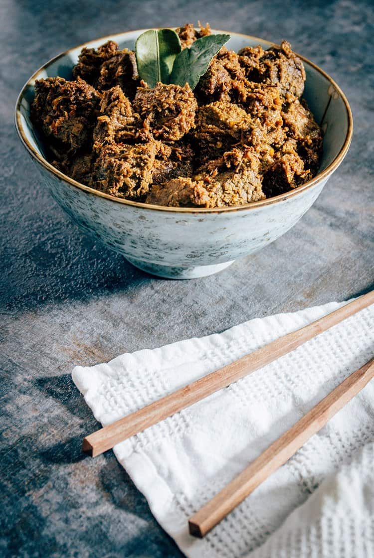 Würziges Beef Rendang Curry aus Indonesien