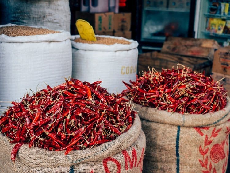 Essen in Sri Lanka – 17 typische Gerichte, die Du unbedingt probieren solltest