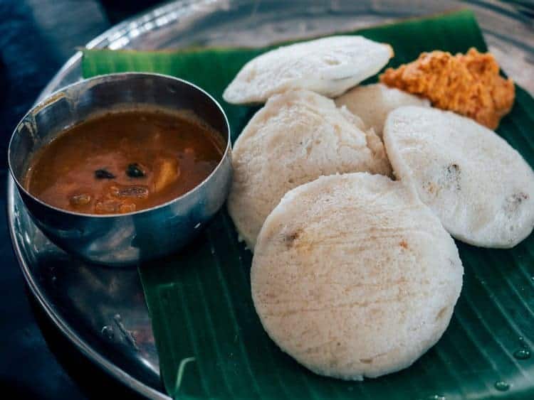 Essen in Sri Lanka – Idli