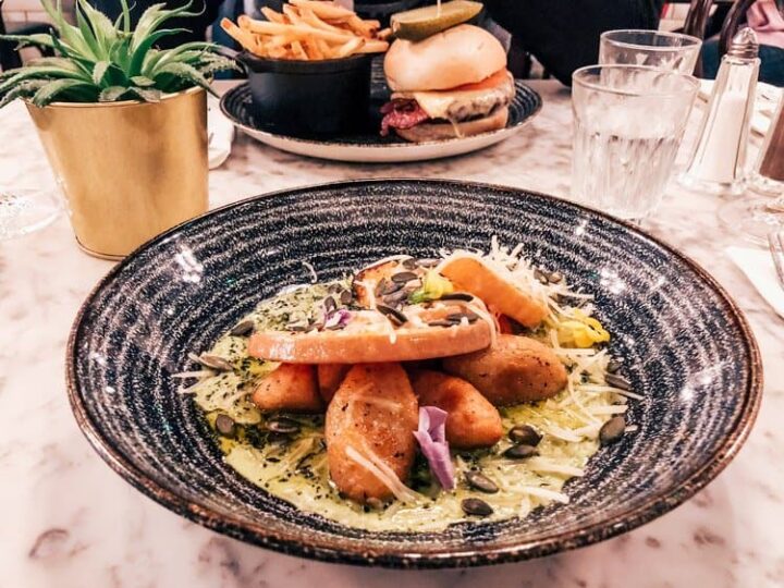 FRESS Café, Restaurant & Bar