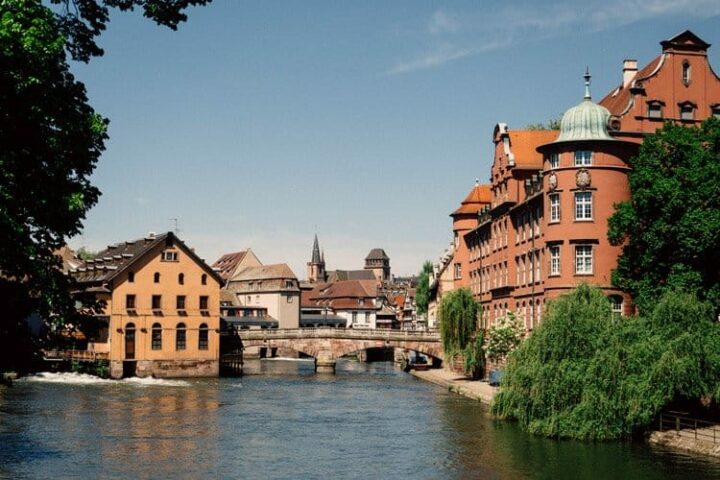 Eine Bootstour mit BATORAMA – Straßburg zu Wasser erkunden