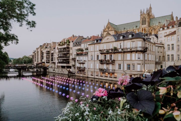 digitalen Weg „Pierres Numériques“