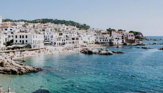 Costa Brava – Sehenswürdigkeiten & Tipps für den Urlaub an Spaniens wilder Küste