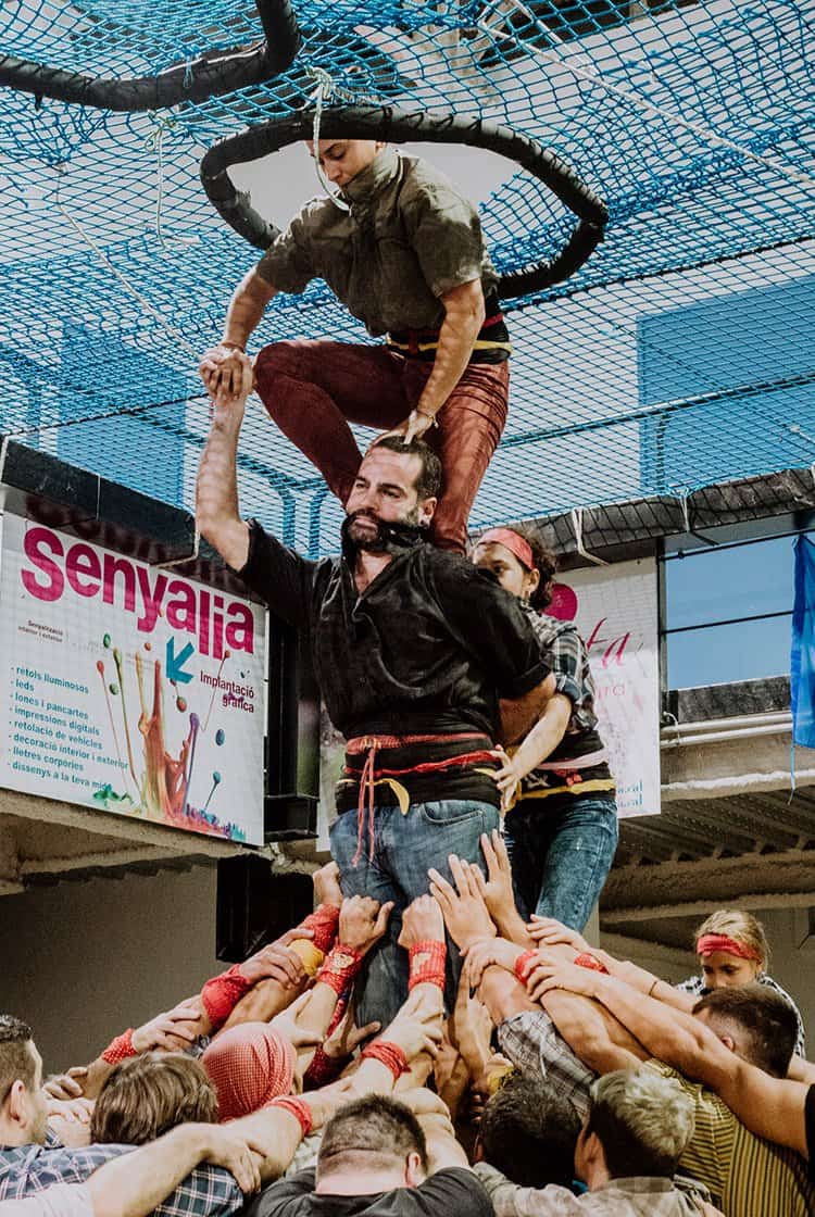 Schaue bei der Generalprobe von „Marrecs de Salt“ zu