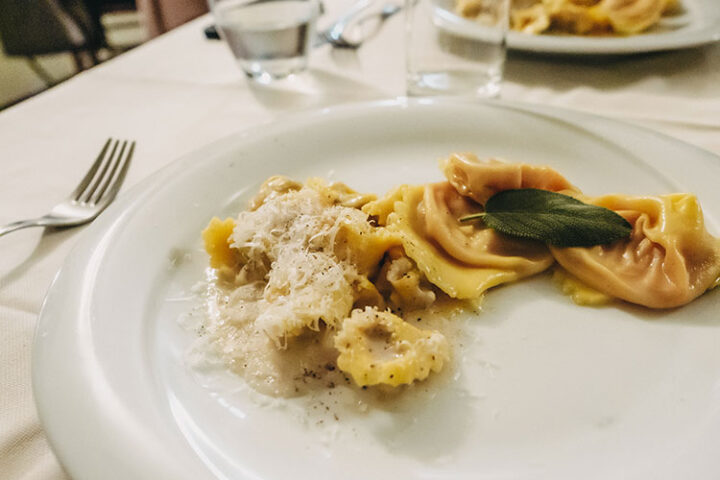 Cappellacci di zucca, Osteria del Ghetto, Ferrara, Italien