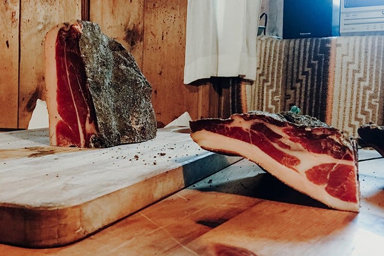 Speckverkostung am Platthof