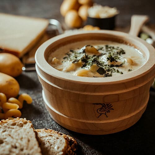 Soupe de Chalet aus der Schweiz – Rezept Schweizer Hüttensuppe