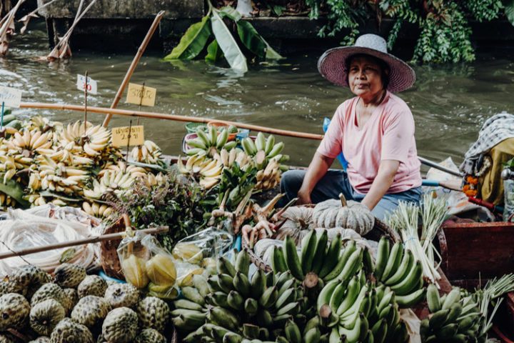 Koh Sarn Chao Bangkok