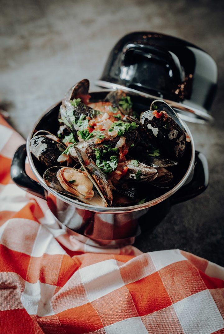 Miesmuscheln in Tomatensosse – Cozze al pomodori