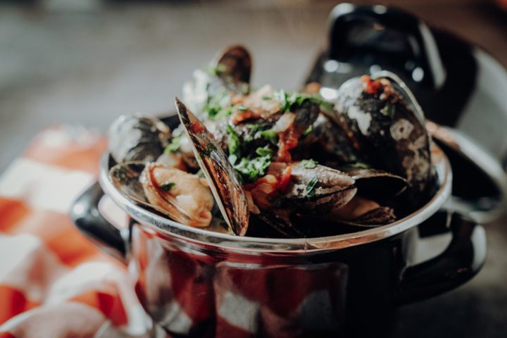 Miesmuscheln in Tomatensosse – Cozze al pomodori