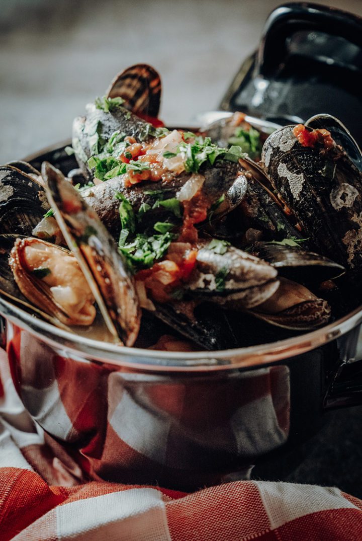 Miesmuscheln in Tomatensosse – Cozze al pomodori