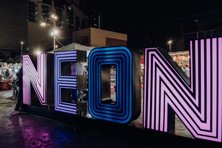 Talad Neon – Downtown Night Market