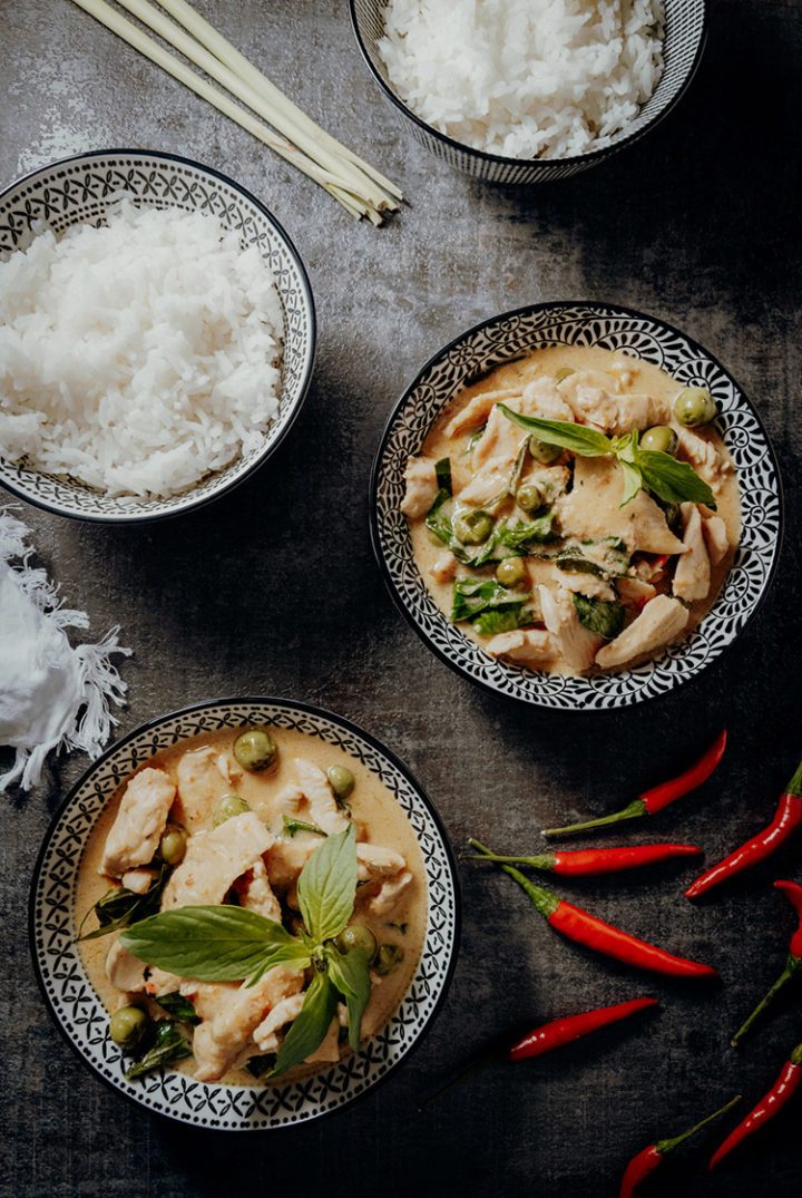 Panang Curry mit Huhn – Thai Rezept für Gaeng Panaeng