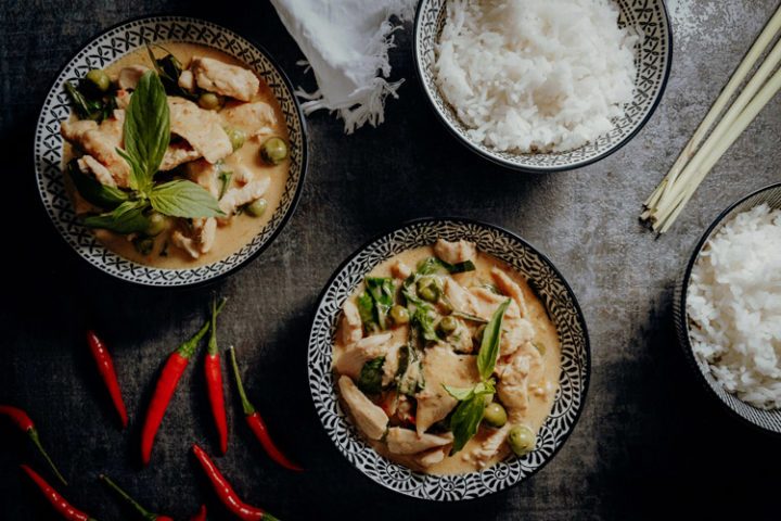 Panang Curry mit Huhn – Thai Rezept für Gaeng Panaeng