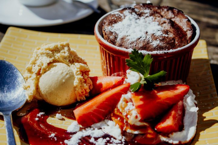 Les Beaux Arts Bages