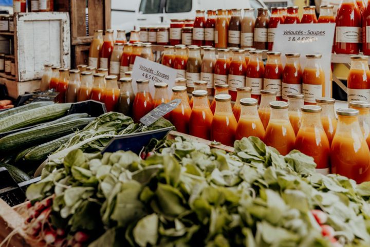 Der Markt am Quai du Roi