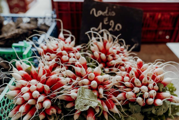 Der Markt am Quai du Roi