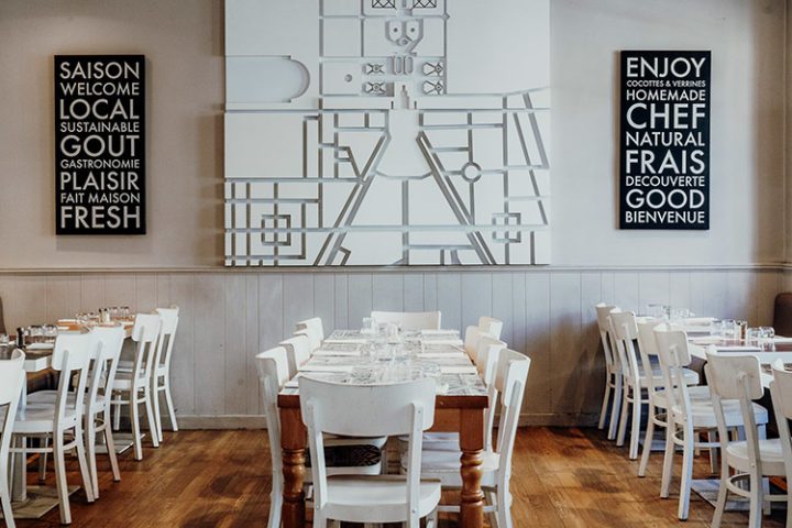 Le Monument Café Versailles