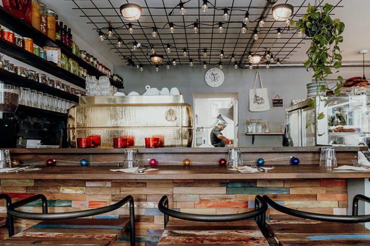 Positive Café Versailles