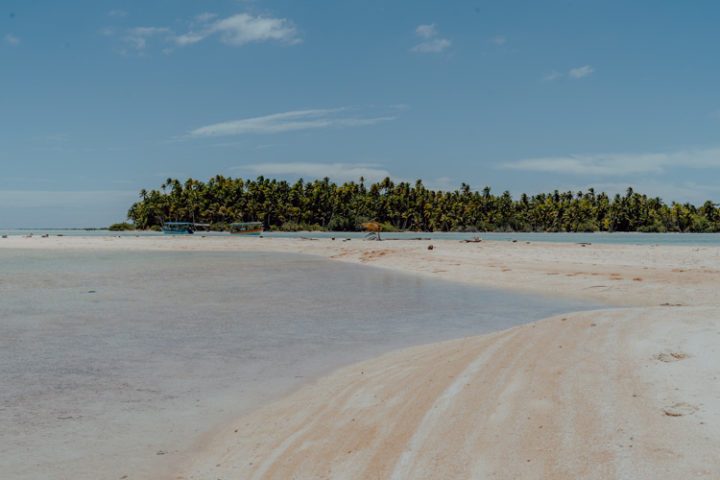 Ein Ausflug in die blaue Lagune Rangiroa