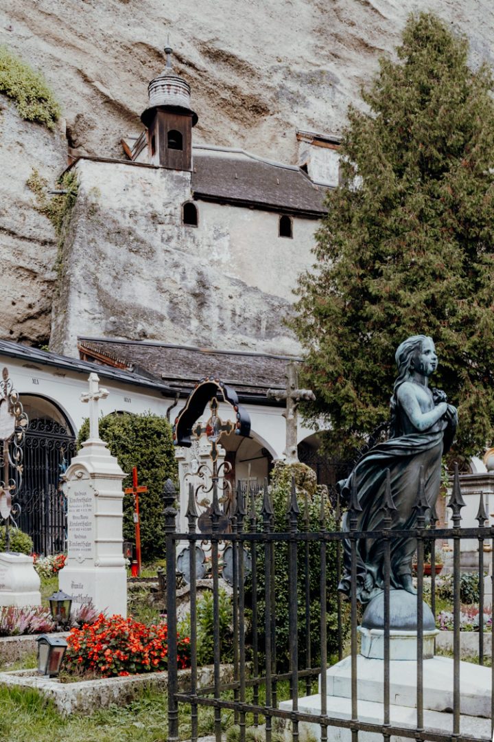 Der Petersfriedhof Salzburg