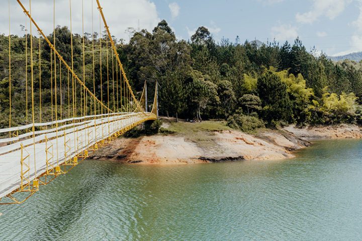 Stausee Peñol-Guatapé Kolumbien
