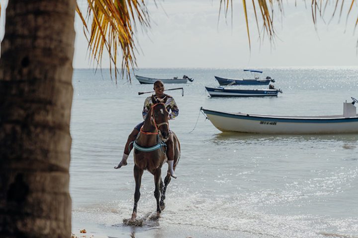 Ohne-Sattel-Pferderennen South West Bay Providencia Kolumbien