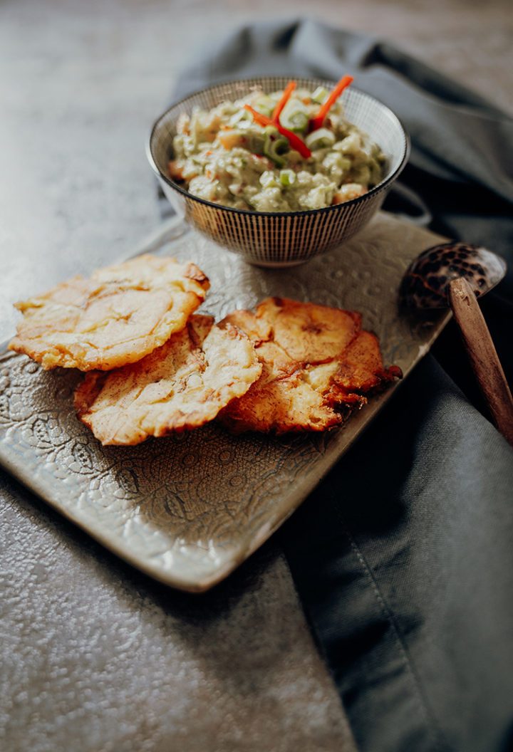 Patacones mit Guacamole – Rezept aus Kolumbien