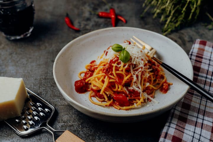 Spaghetti all'amatriciana – Das Original Rezept aus Amatrice in Latium